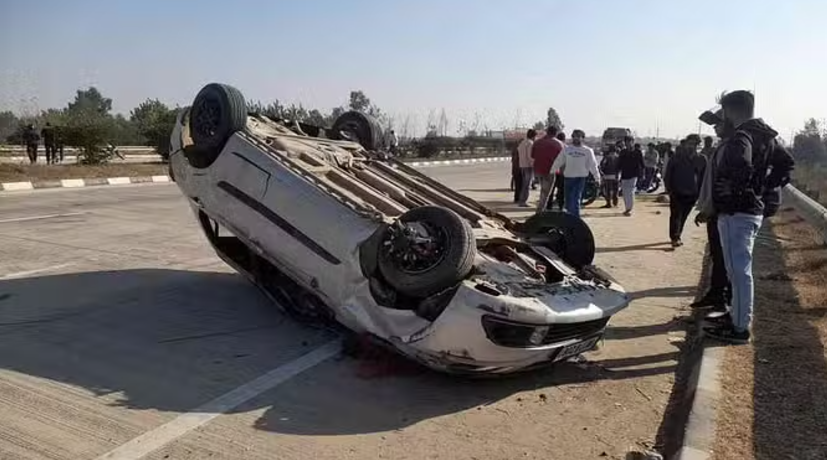 Mangalore Accident: Wedding Car Overturns on Highway, Two Youths Killed, Two Injured