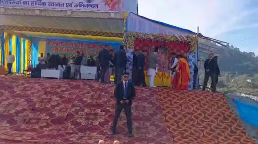 CM Dhami Inaugurates Veer Shiromani Madhav Singh Bhandari Agricultural Fair in Maletha