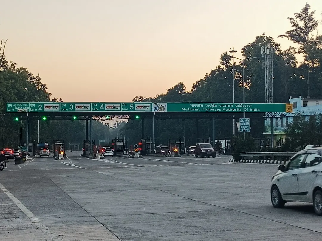 lachhiwala-toll-plaza