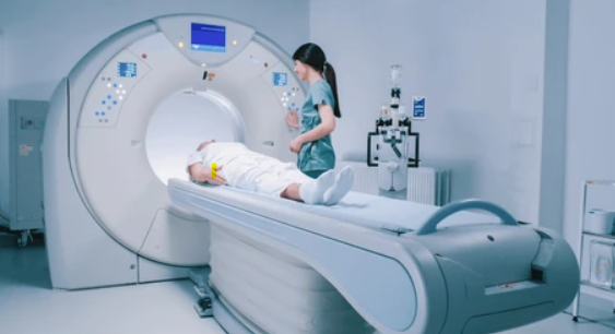 Free CT Scan Facility Now Available in Every UP District; User Charges Abolished in Six Districts