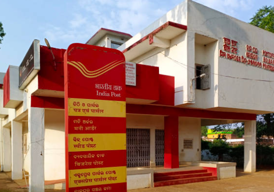India Post Halts All Mail Services to US Citing Unclear Customs Rules