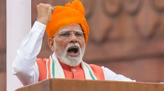 PM Modi in Banswara: Development Projects Launched, Sharp Attack on Congress