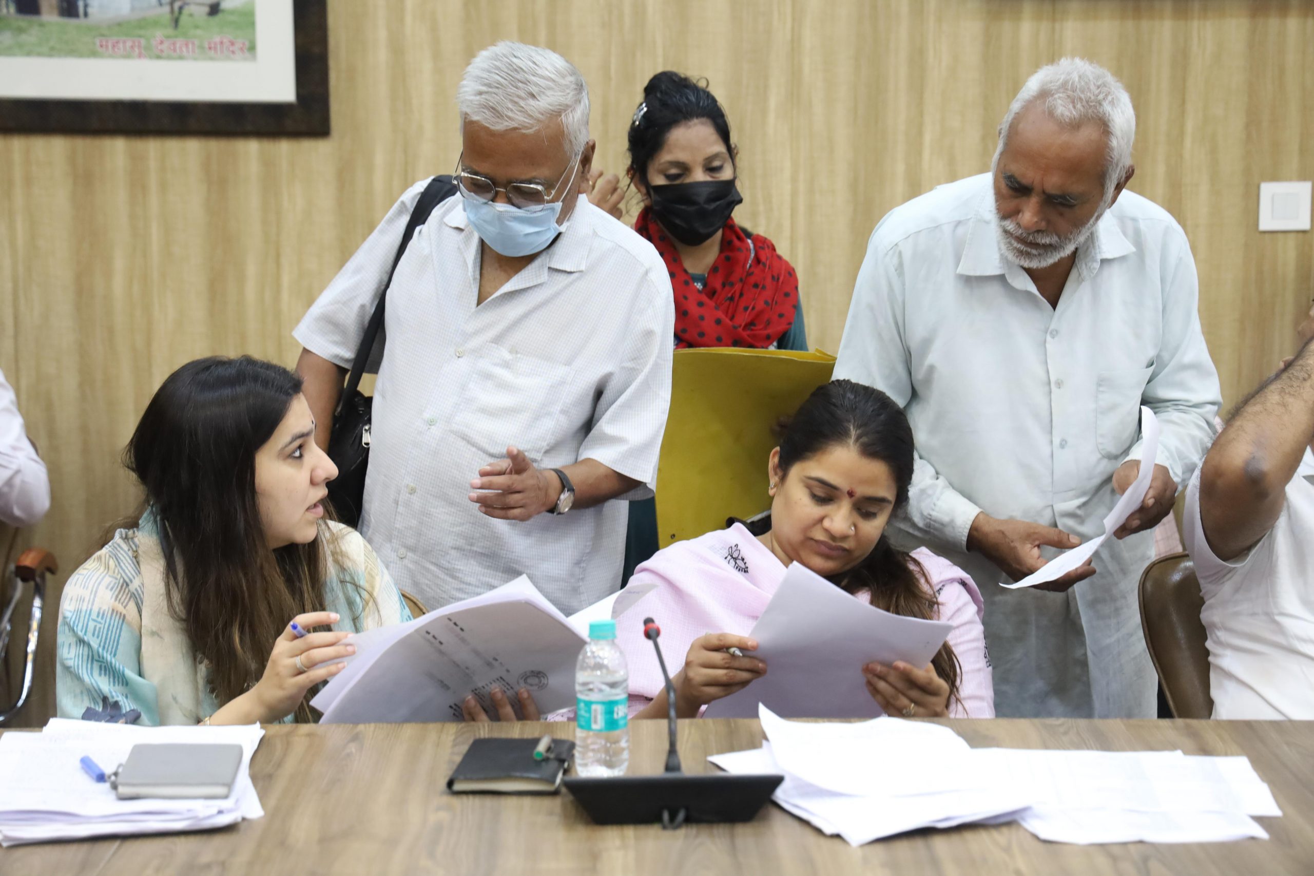 Dehradun Admin holds public hearing, resolves 101 complaints on the spot