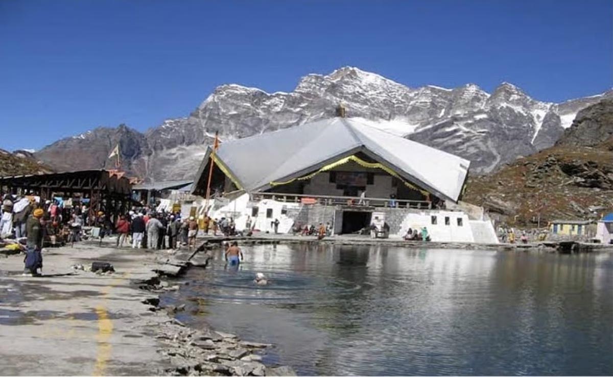 Shri Hemkunt Sahib Portals close as 2025 Yatra concludes