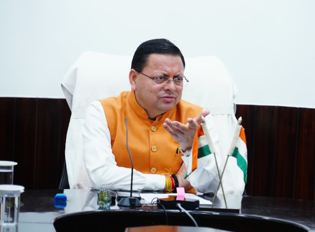 CM Dhami transfers Rs 11.50 crore as Financial Assistance to Labourers via DBT