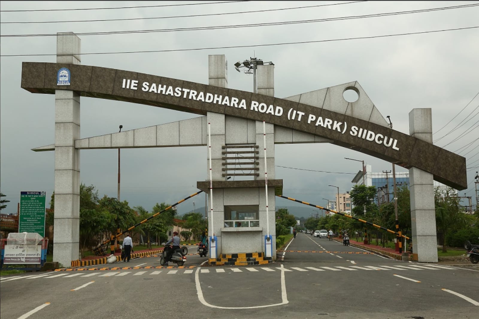 Congress Questions Dhami Government Over IT Park Land Deal, Alleges ‘Public to Private Transfer’ of State Asset