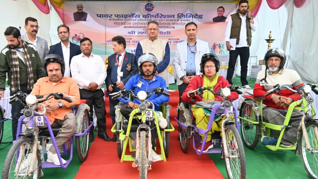 ganesh-joshi-distributes-169-motorised-tricycles-to-divyang-citizens-in-dehradun
