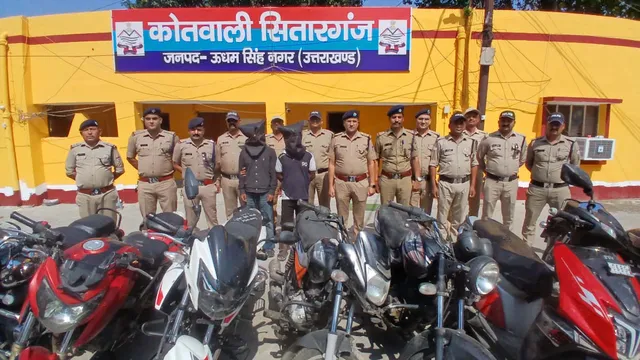interstate-bike-theft-gang-busted-in-sitarganj-two-arrested-with-eight-stolen-vehicles
