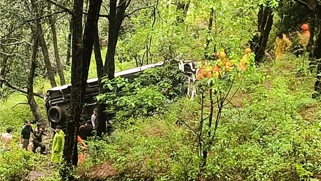 Nainital: Tourist-Filled Tempo Traveller Falls Into Gorge, Two Killed and 20 Injured